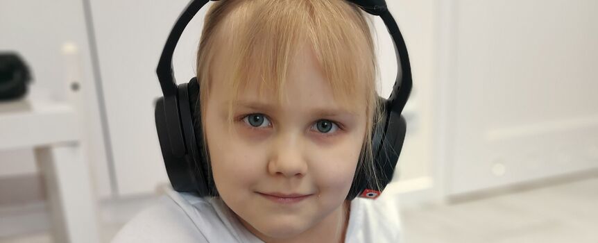 Lenka - podopieczna Fundacji Radia ZET