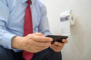 Hemoroidy to powszechny problem. Jak uniknąć choroby?