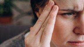 Let down headache: jak sobie radzić?