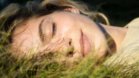 5 nawyków, które hamują starzenie się mózgu