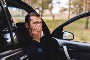 Psychiczne objawy choroby Parkinsona. Na co zwrócić uwagę?