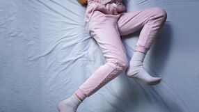 Zespół niespokojnych może być wczesnym demencji. Badanie