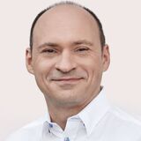 dr n. med. Ryszard Mądry, chirurg plastyczny i ogólny