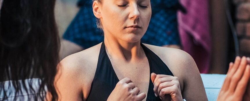 Hipotermia latem: jak rozpoznać niebezpieczny stan?