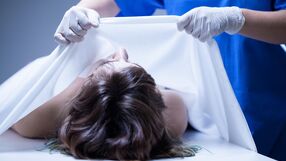 Co dzieje się z mózgiem człowieka w chwili śmierci? 5 objawów