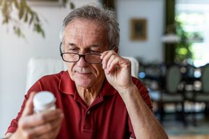 Suplementy mogą szkodzić seniorom