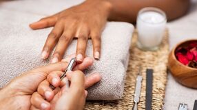 Manicure bez rękawiczek
