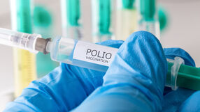 Czy dorośli chorują na polio? Objawy