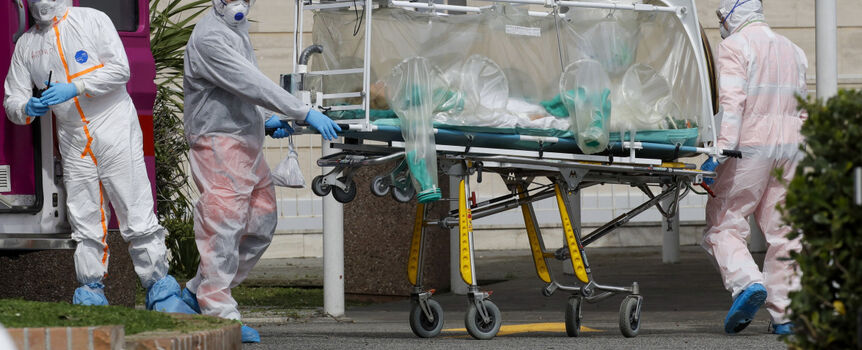 AP/Associated Press/East News