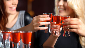 Codzienne picie alkoholu a rak jelita grubego