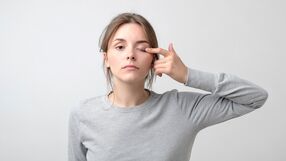 6 chorób, które widać w oczach. Na czym polega irydologia?