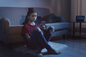 Nadmiar internetu szkodliwy dla psychiki nastolatków